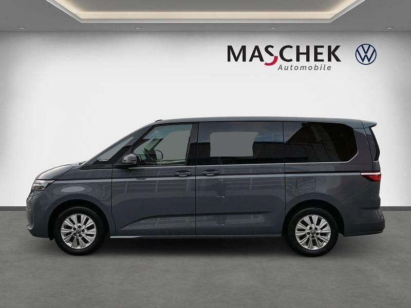 Gebraucht VW Multivan Life 204 PS (150 kW) 2022 Pure grey Van