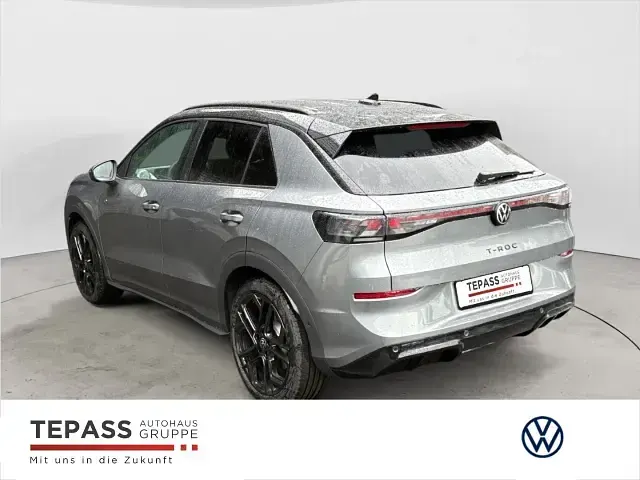 Neu VW T-Roc R-line 150 PS (110 kW) 2026 Grau SUV