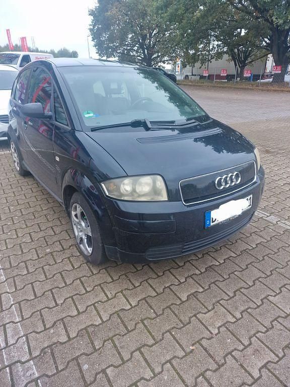 Blau Gebraucht 2001 Audi A2 Kleinwagen | 1.400 € (Superpreis) - Bild 1/4