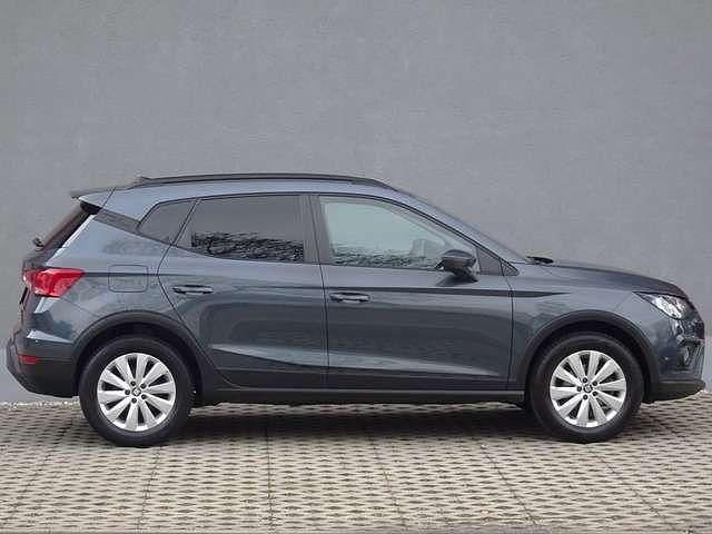 Gebraucht Seat Arona Style 95 PS (69 kW) 2022 Grau SUV