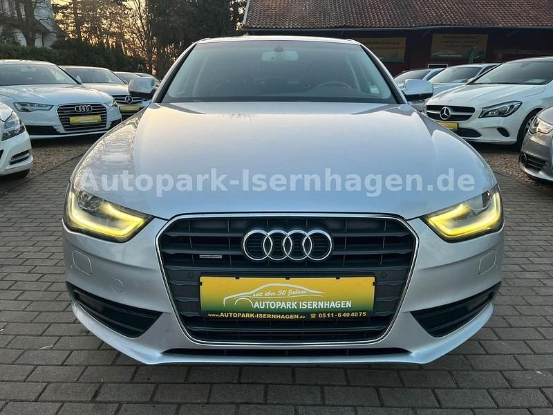 Gebraucht Audi A4 Ambiente 211 PS (155 kW) 2013 Grau Limousine