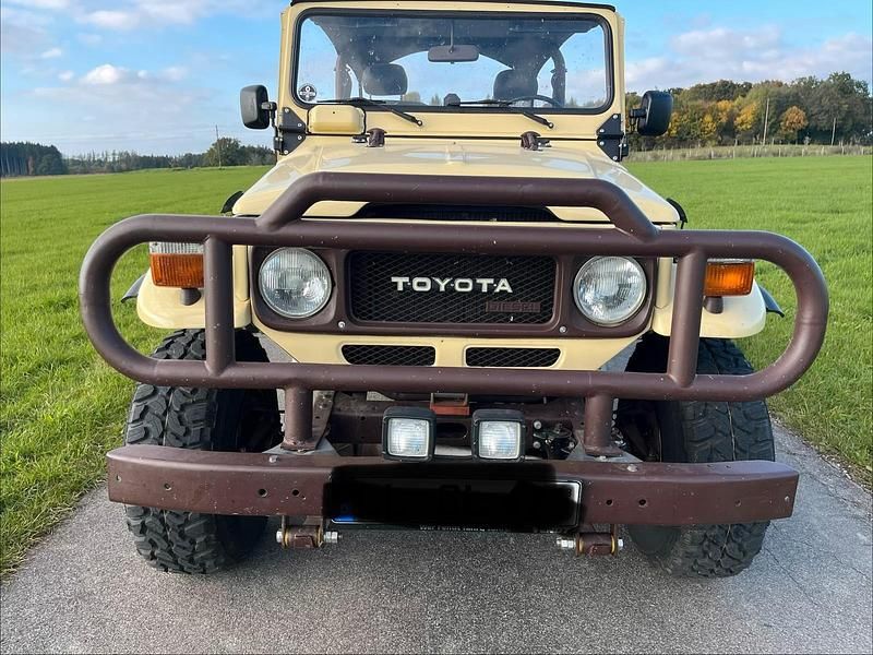 Gebraucht Toyota Land Cruiser 90 PS (66 kW) 1982 Beige SUV