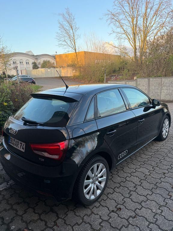 Gebraucht Audi A1 Sportback 90 PS (66 kW) 2017 Schwarz Kleinwagen