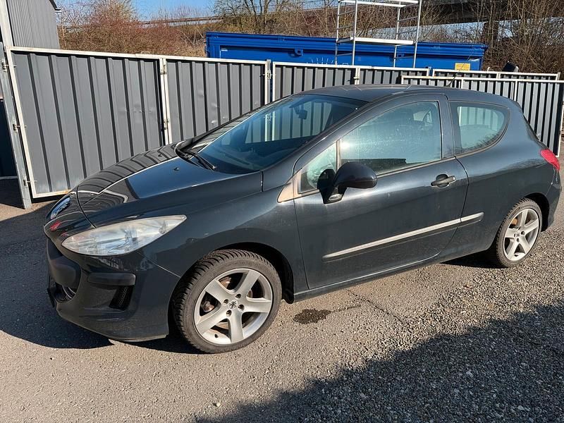 Second-hand Peugeot 308 95 CP (69 kW) 2010 Negru Berlinǎ