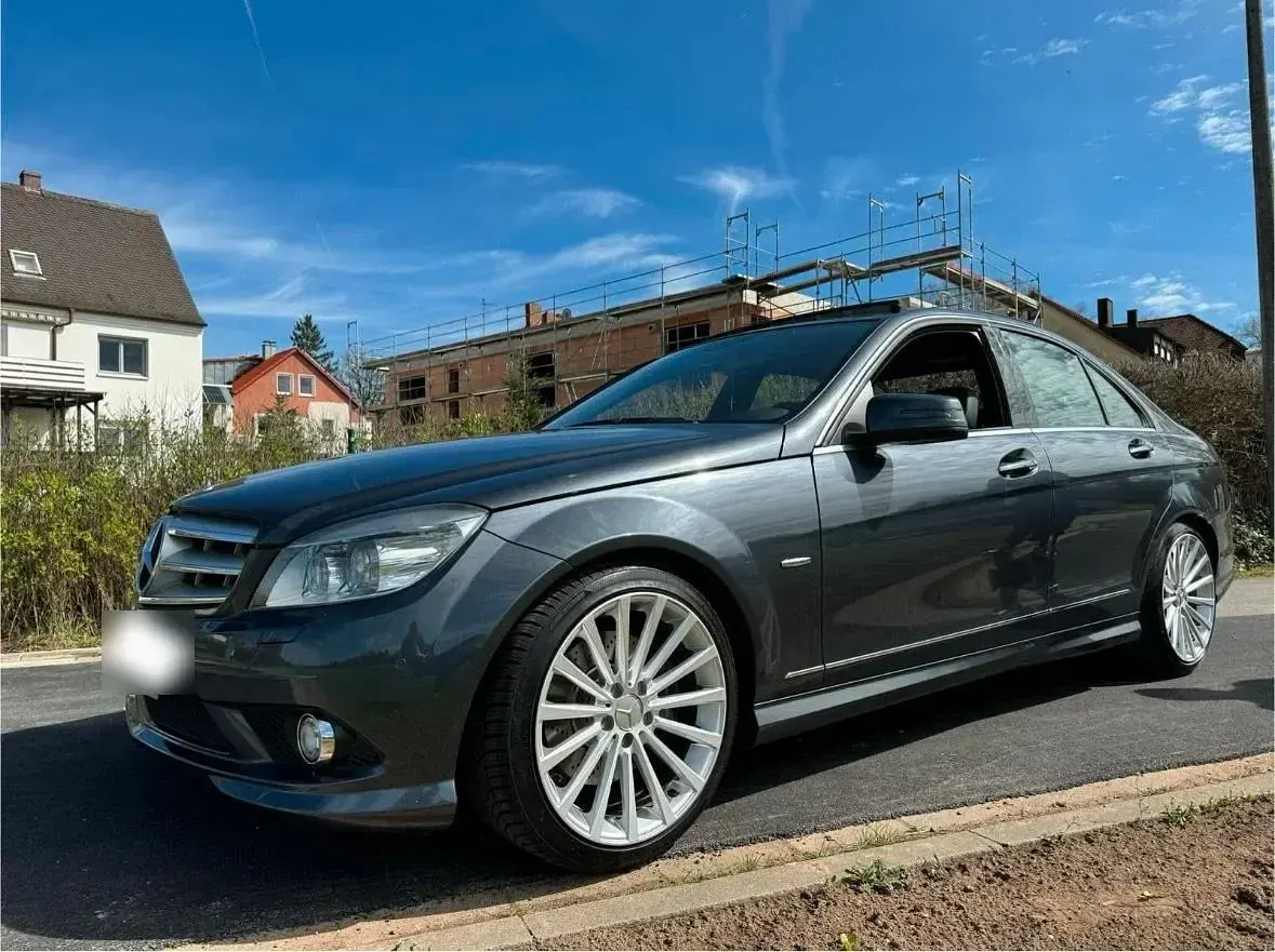 Gebraucht Mercedes C280 Avantgarde 213 PS (156 kW) 2009 Grau Limousine