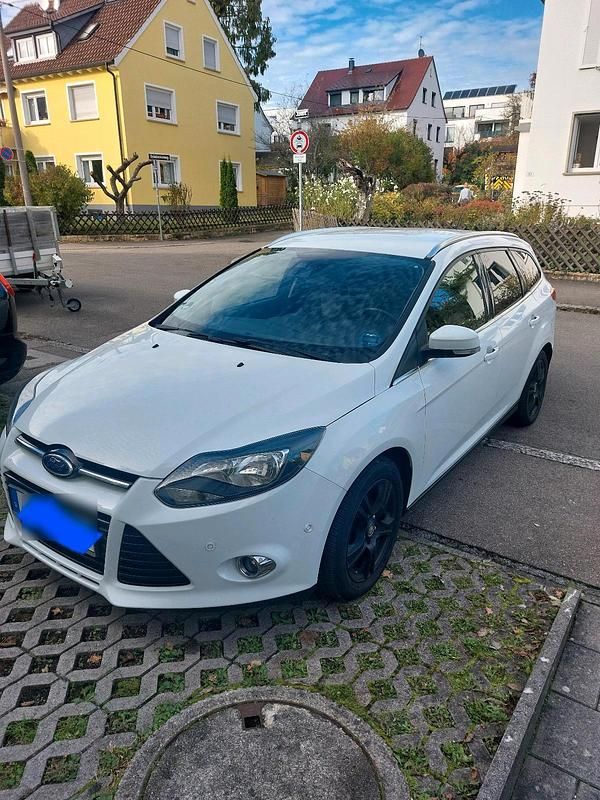 Gebraucht Ford Focus Titanium 150 PS (110 kW) 2014 Weiß Kombi