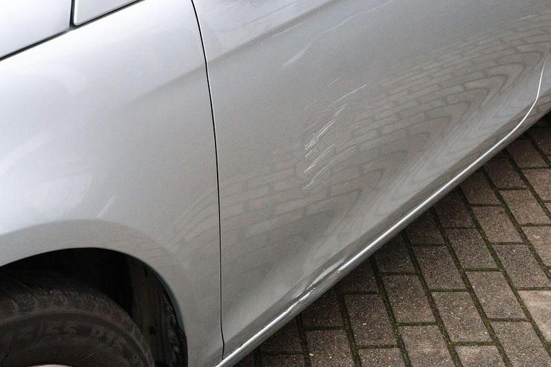 Second-hand VW Eos 116 CP (85 kW) 2006 Argintiu Cabrio