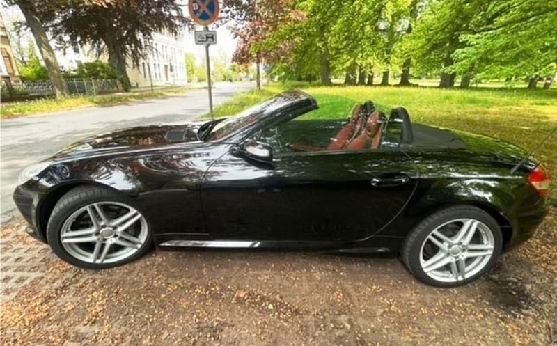 Gebraucht Mercedes SLK350 272 PS (200 kW) 2005 Schwarz Cabrio