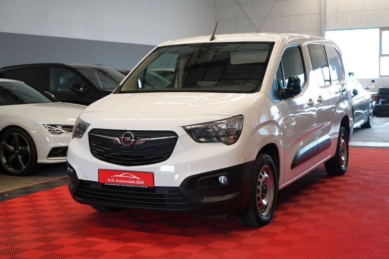 Weiß Gebraucht 2021 Opel Combo Edition Van / Kleinbus | 8.950 € (Superpreis) - Bild 1/4