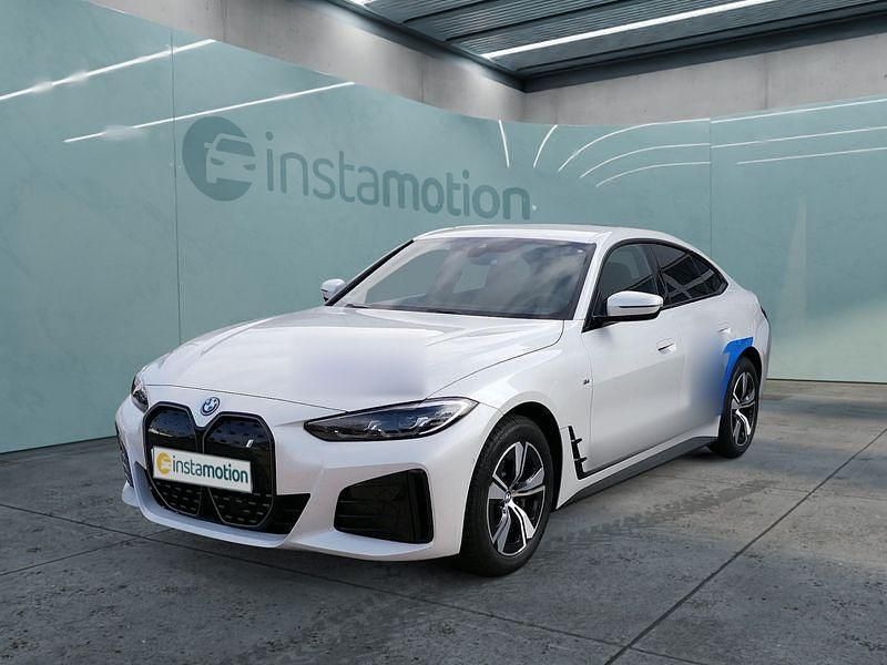 Weiß Gebraucht 2023 BMW i4 M Sport Limousine | 50.249 € - Bild 1/4