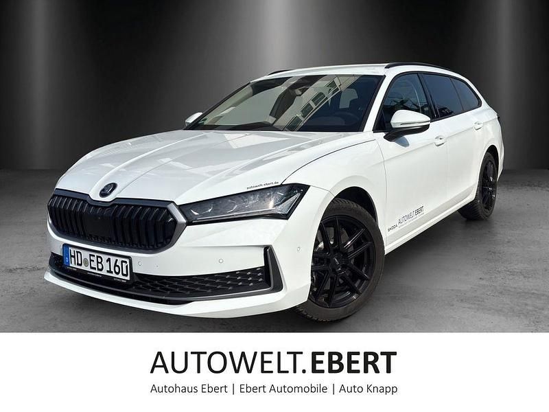 Gebraucht Skoda Superb Selection 193 PS (141 kW) 2025 Kristallweiß uni Kombi