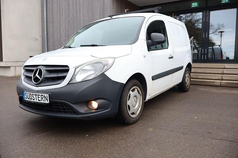 Weiß Gebraucht 2014 Mercedes Citan 108 Van / Kleinbus | 4.390 € (Fairer Preis) - Bild 1/4