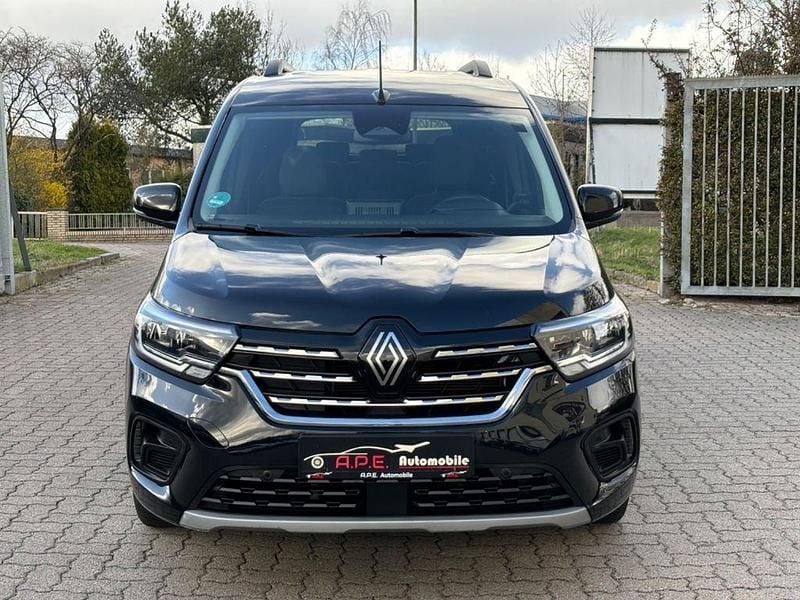Gebraucht Renault Kangoo Equilibre 131 PS (96 kW) 2025 Schwarz Van / Kleinbus