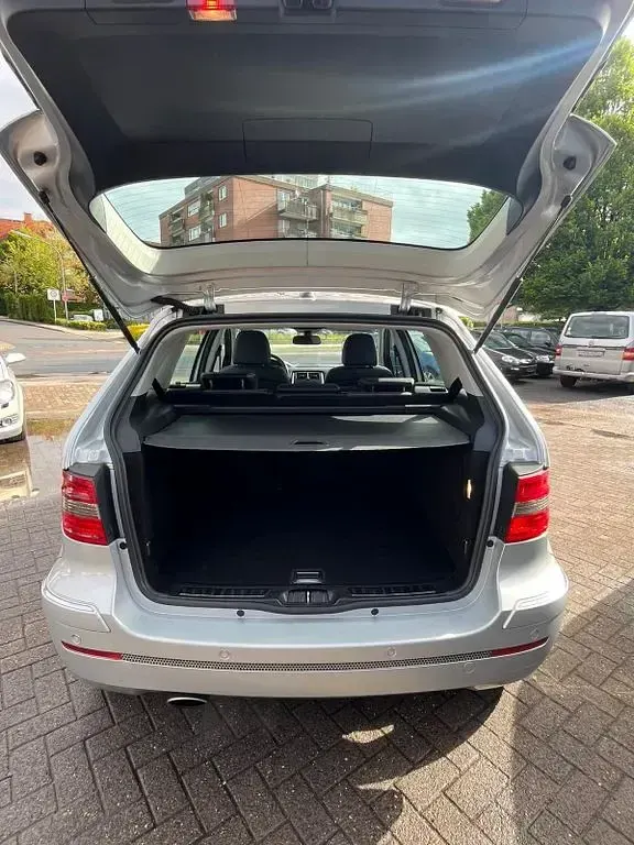 Gebraucht Mercedes B170 116 PS (85 kW) 2008 Silber Van / Kleinbus