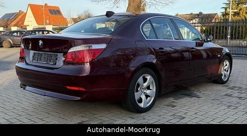 Brugt BMW 525 177 HK (130 kW) 2007 Rød Sedan