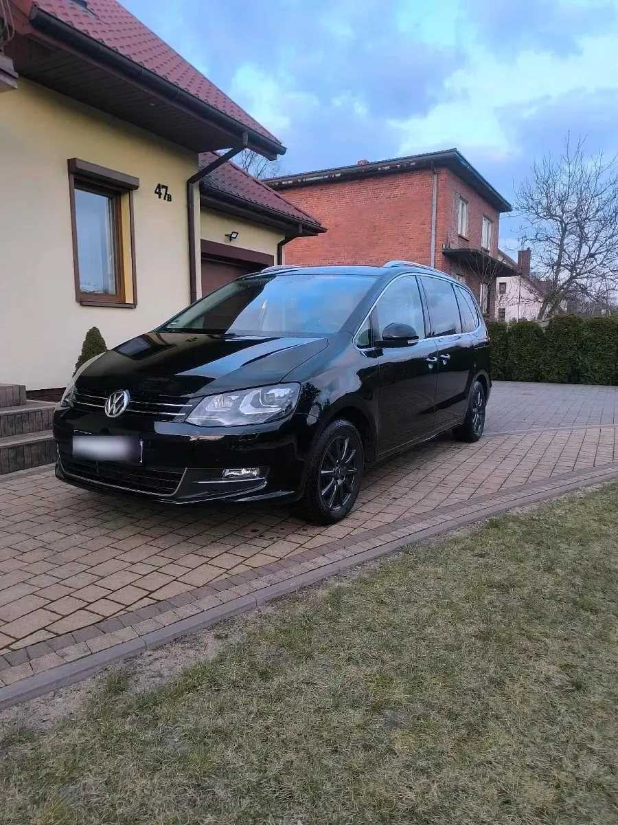 Gebraucht VW Sharan 150 PS (110 kW) 2016 Schwarz Van / Kleinbus
