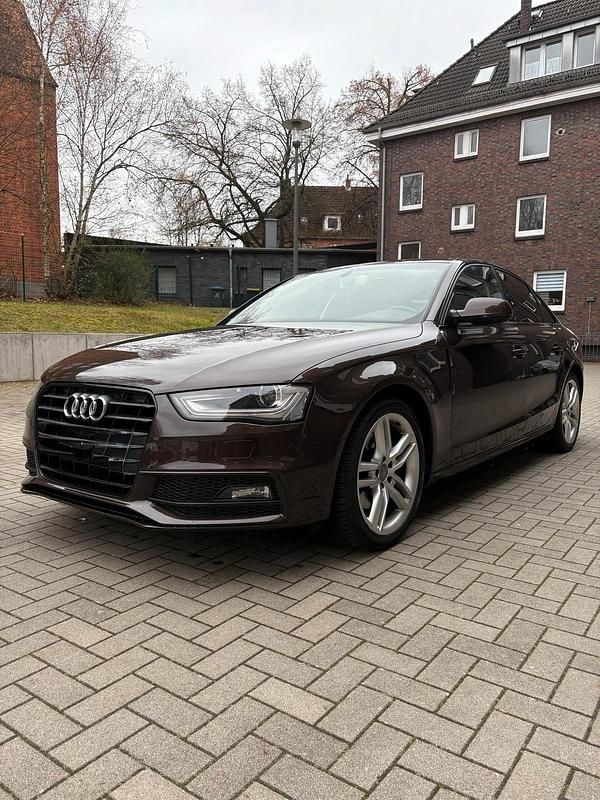Gebraucht Audi A4 S-Line 190 PS (139 kW) 2015 Braun Limousine