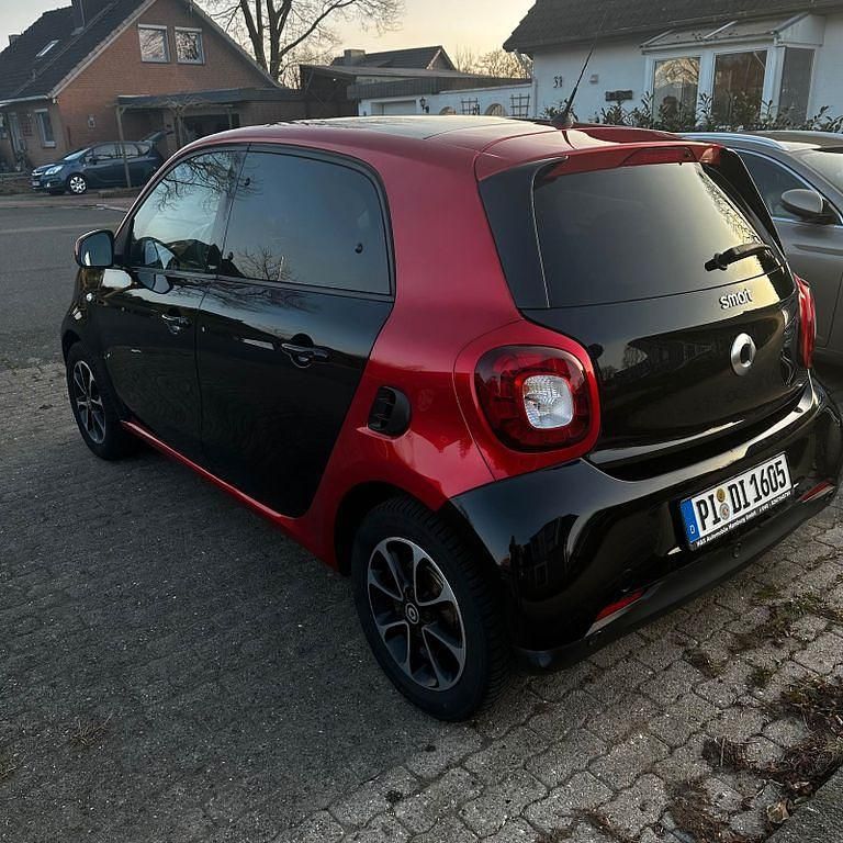 Gebraucht Smart ForFour Prime 90 PS (66 kW) 2017 Schwarz Kleinwagen