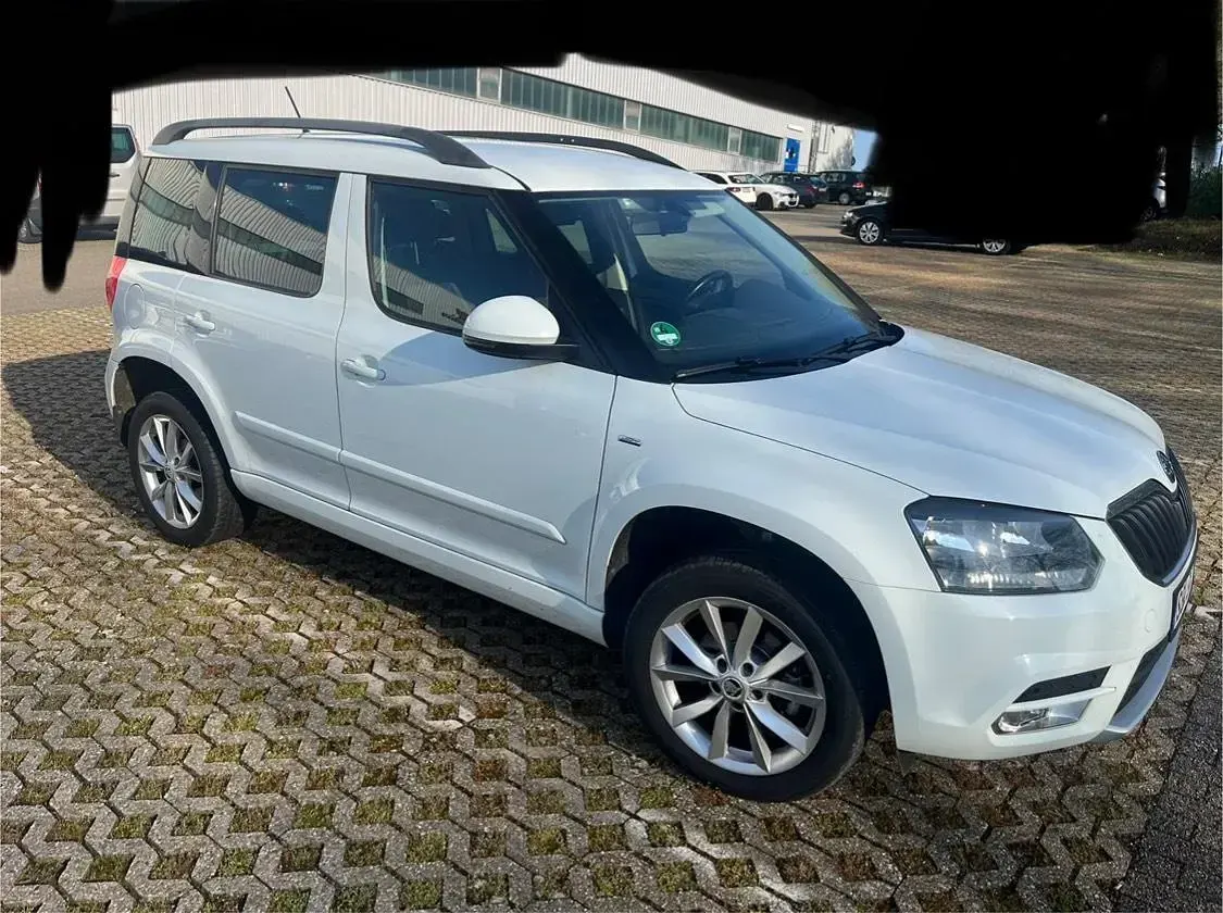 Gebraucht Skoda Yeti Joy 110 PS (80 kW) 2016 Weiß SUV