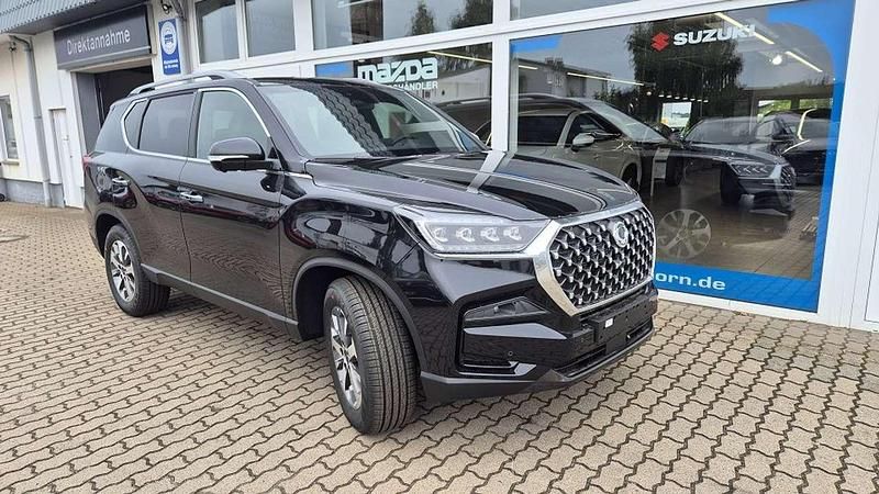 Space black Neu 2025 Ssangyong (KGM) Rexton SUV | 47.990 € - Bild 1/4