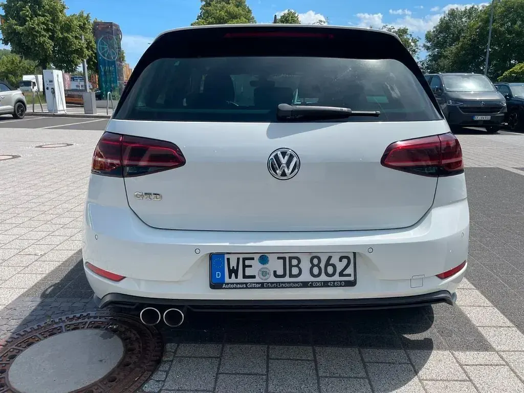 Gebraucht VW Golf VII GTD 184 PS (135 kW) 2017 Weiß Limousine