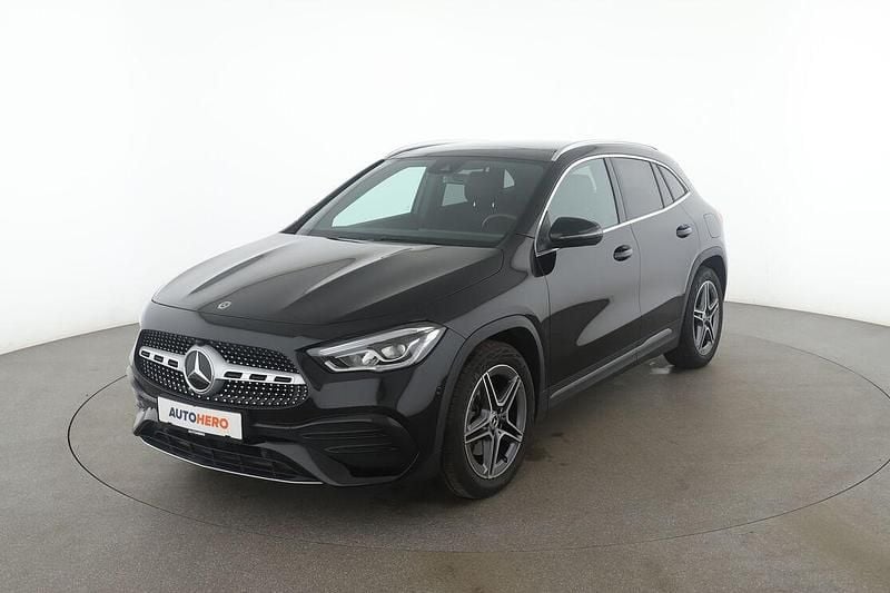 Schwarz Gebraucht 2021 Mercedes GLA250 AMG line SUV | 36.870 € (Fairer Preis) - Bild 1/3