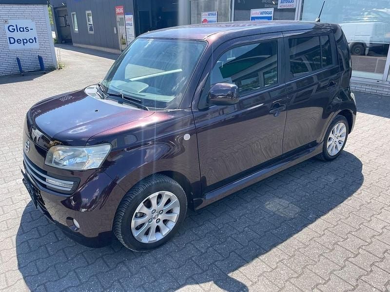 Violet Gebraucht 2008 Daihatsu Materia Van / Kleinbus | 4.200 € (Fairer Preis) - Bild 1/4