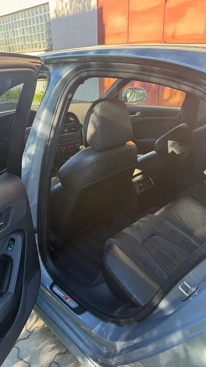 Gebraucht Audi A4 S-Line 143 PS (105 kW) 2009 Silber Limousine