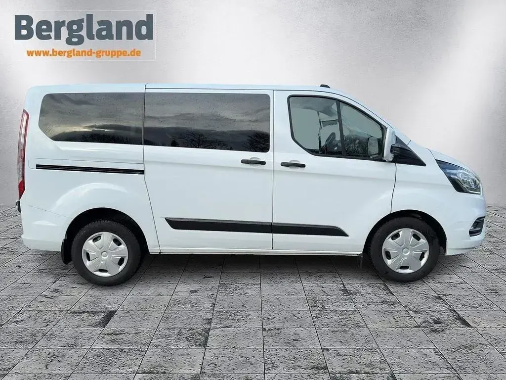 Używany Ford Transit Custom Trend 131 KM (96 kW) 2023 Biały Kombi