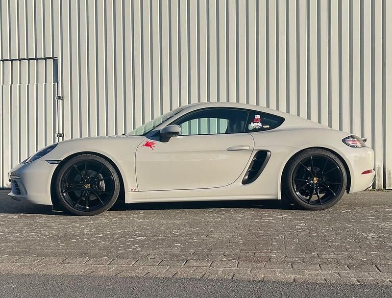 Gebraucht Porsche 718 Cayman 299 PS (219 kW) 2019 Grau Coupé