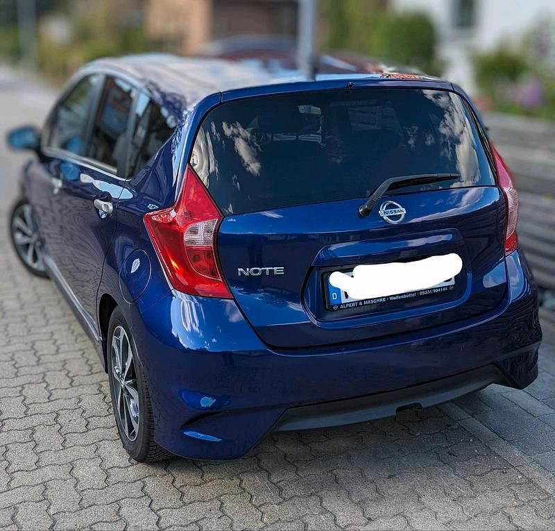 Gebraucht Nissan Note 98 PS (72 kW) 2016 Violet Kleinwagen