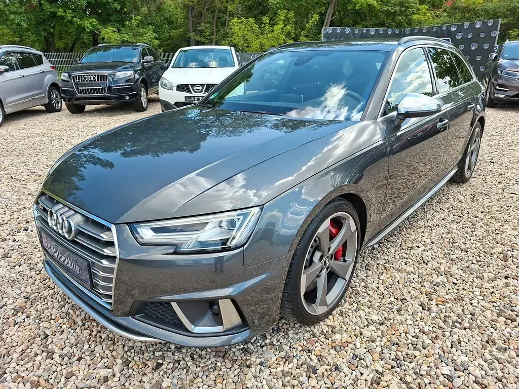 Gebraucht Audi S4 Sport 347 PS (255 kW) 2019 Grau Kombi