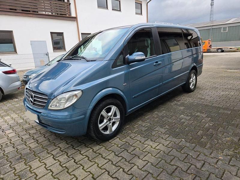 Grau Gebraucht 2008 Mercedes Viano Van / Kleinbus | 12.990 € (Etwas zu teuer) - Bild 1/4