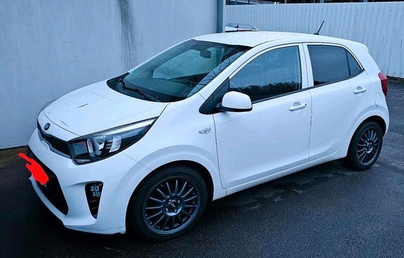 Gebraucht Kia Picanto 69 PS (50 kW) 2018 Weiß Kleinwagen