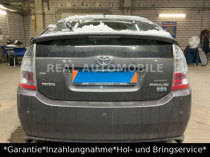 Gebraucht Toyota Prius 77 PS (56 kW) 2008 Grau Kleinwagen