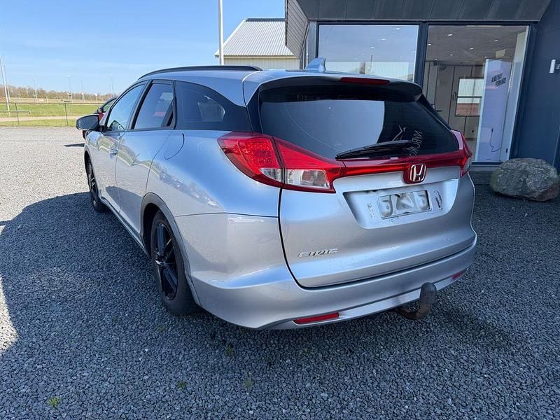 Gebraucht Honda Civic Elegance 120 PS (88 kW) 2016 Silber Kombi