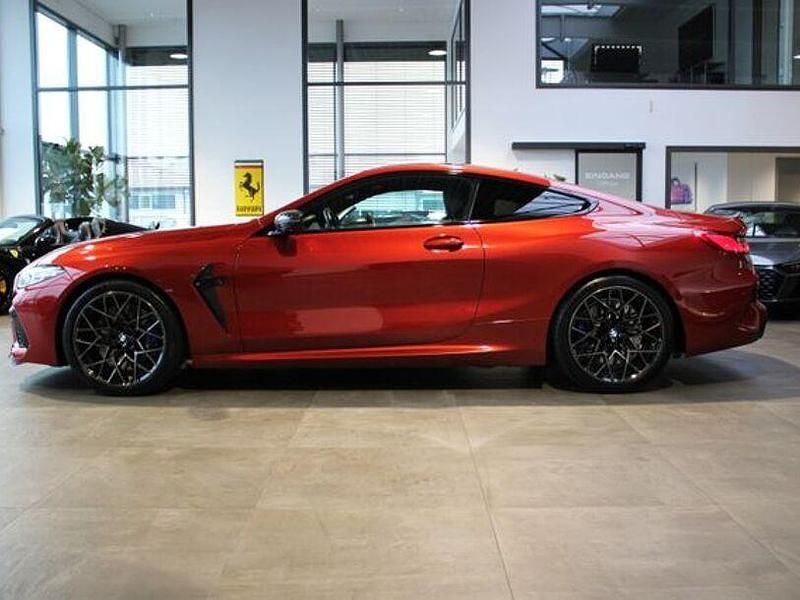Gebraucht BMW M8 Competition Edition 626 PS (460 kW) 2020 Motegi rot metallic Coupé