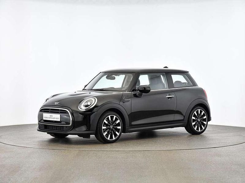 Schwarz Gebraucht 2024 Mini Cooper Classic Kleinwagen | 26.255 € (Fairer Preis) - Bild 1/4