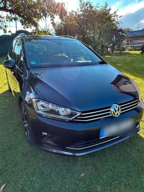 Grau Gebraucht 2016 VW Golf VII Limousine | 14.990 € (Fairer Preis) - Bild 1/4