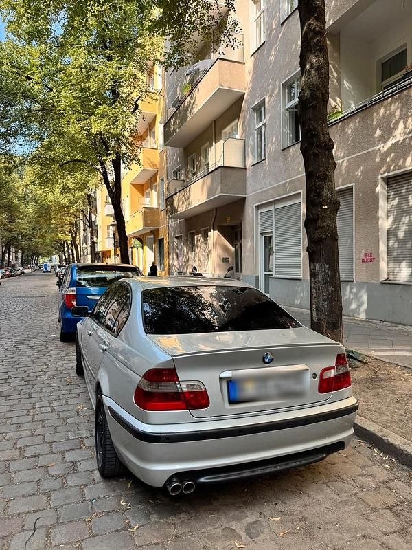 Gebraucht BMW 325 M Sport 192 PS (141 kW) 2003 Silber Limousine