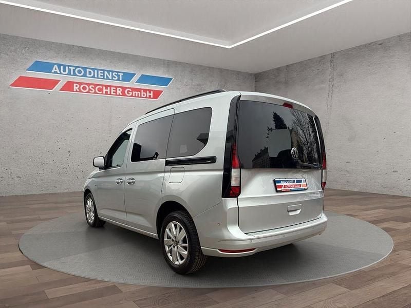 Gebraucht VW Caddy Sound 102 PS (75 kW) 2022 Silber Van / Kleinbus