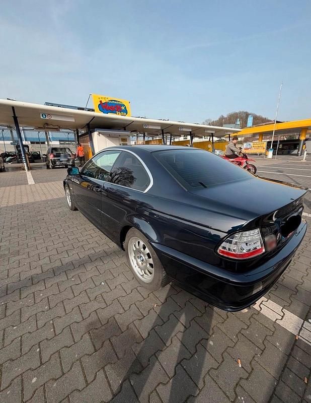Second-hand BMW 320 170 CP (125 kW) 2001 Albastru Coupe