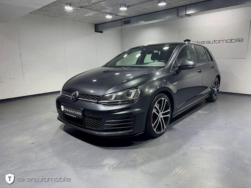 Grau Gebraucht 2015 VW Golf VII GTD Limousine | 13.990 € (Fairer Preis) - Bild 1/4