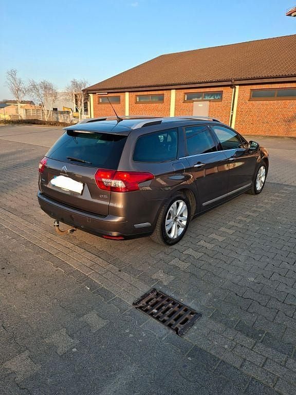 Gebraucht Citroën C5 Exclusive 150 PS (110 kW) 2015 Braun Kombi