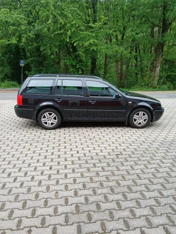 Gebraucht VW Golf IV Edition 116 PS (85 kW) 2001 Schwarz Kombi