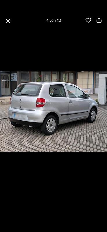 Second-hand VW Fox 55 CP (40 kW) 2006 Argintiu Hatchback
