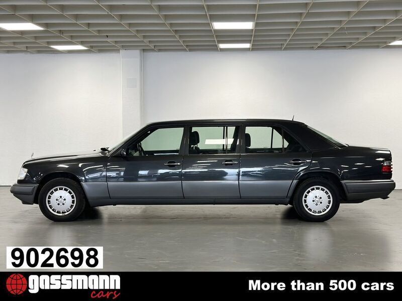Schwarz Gebraucht 1994 Mercedes E280 Limousine | 26.900 € - Bild 1/4
