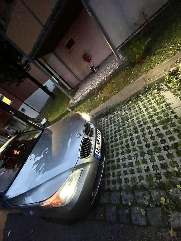 Second-hand BMW 523 177 CP (130 kW) 2006 Gri Berlinǎ