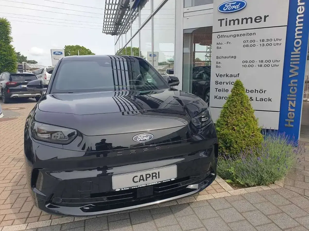 Neu Ford Capri Premium 210 kW (286 PS) 2026 Obsidianschwarz metallic SUV