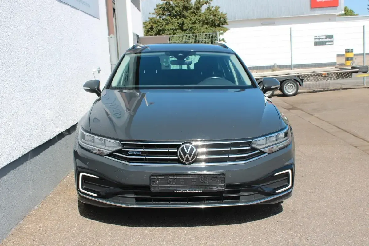 Gebraucht VW Passat GTE 156 PS (114 kW) 2021 Grau Kombi